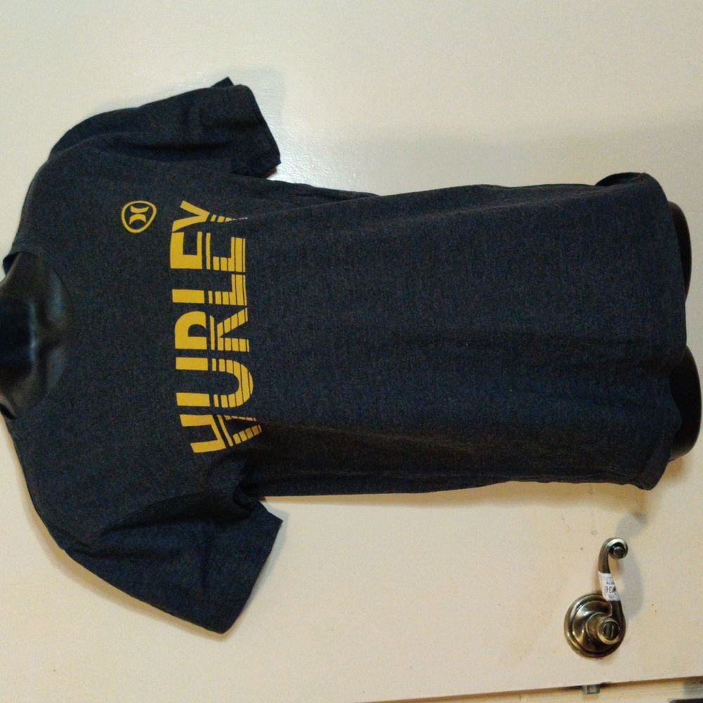 Hurley T-shirt Size M